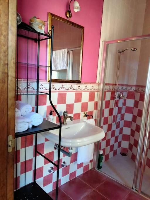 La Casina Roja - Santolaya De Cabranes Villa Arboleya ภายนอก รูปภาพ